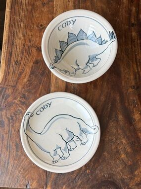 Dinosaur pottery bowl and plate “Cody”